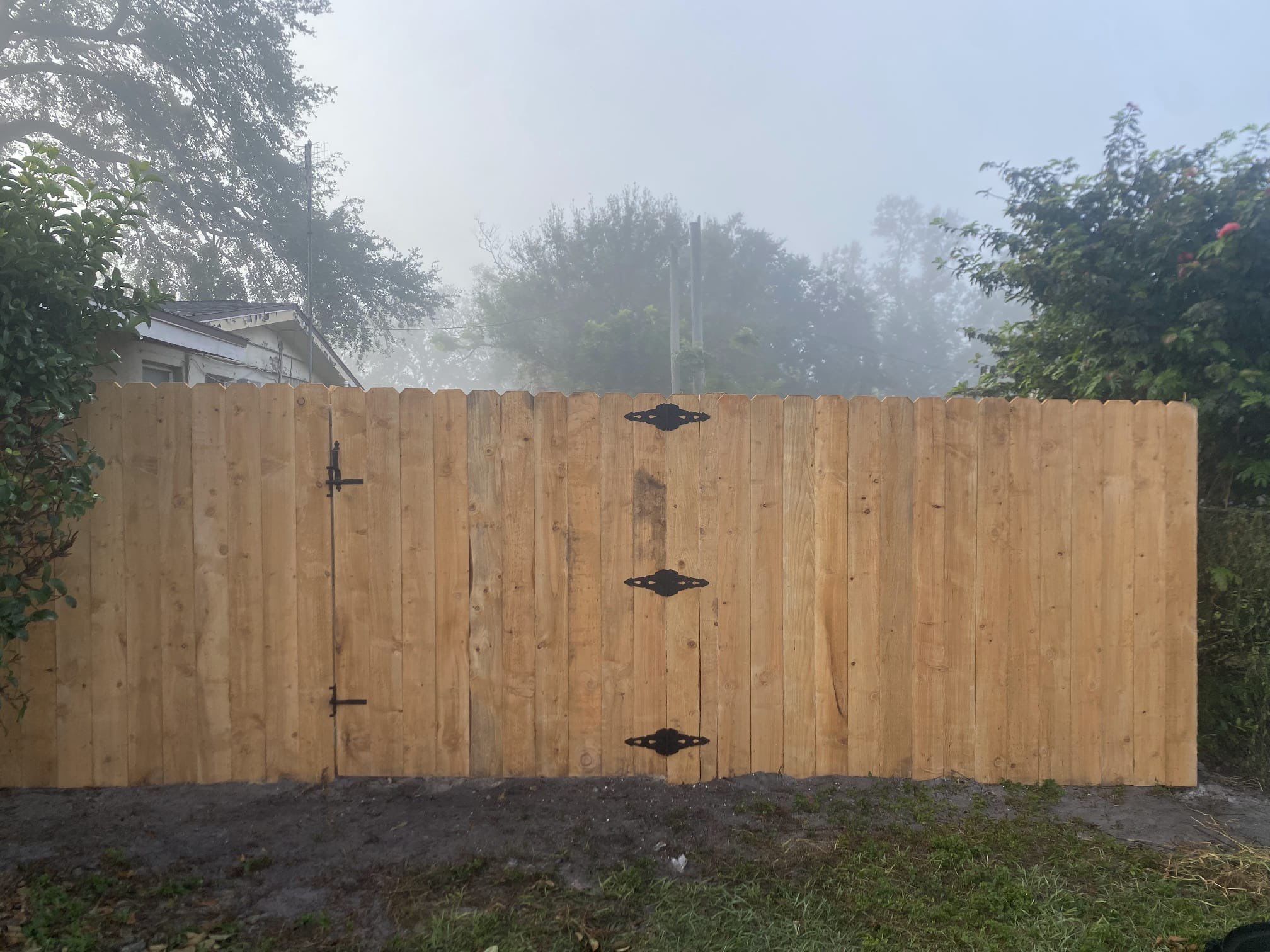 Sarasota Florida 34235 Mr Ericks New Wood Fence