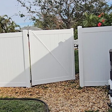 Vinyl-Fence-in-Palmetto 3